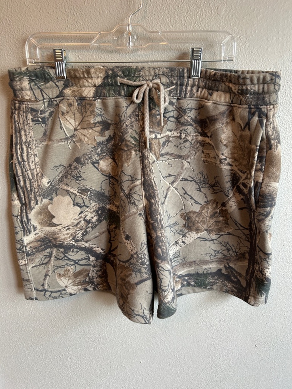 Hollister Men's Camouflage Drawstring fleece Shorts